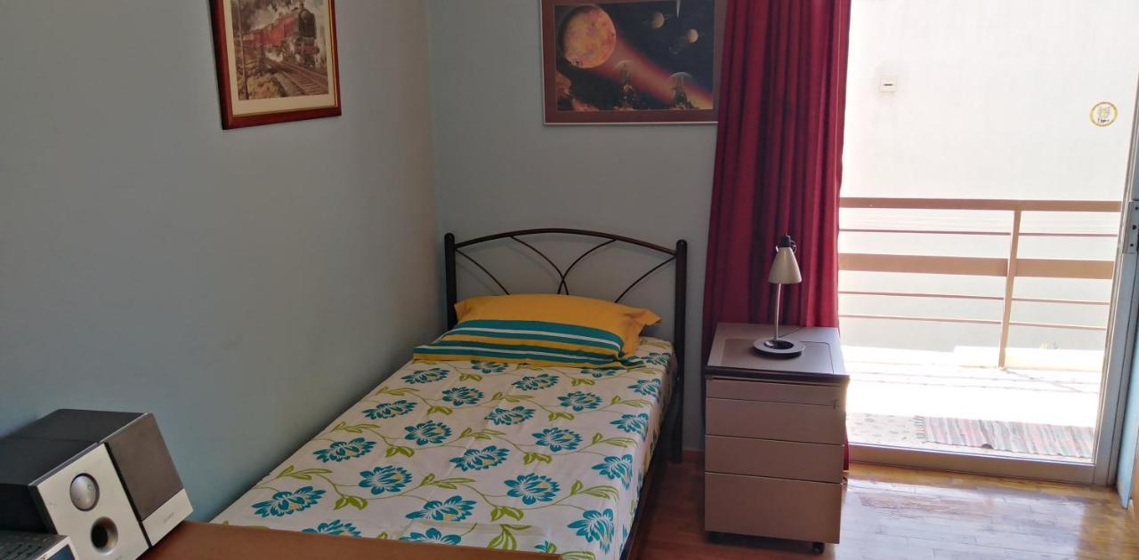 Ομορφο Διαμερισμα Με Μεγαλες Βεραντες Apartment Атина Екстериор снимка
